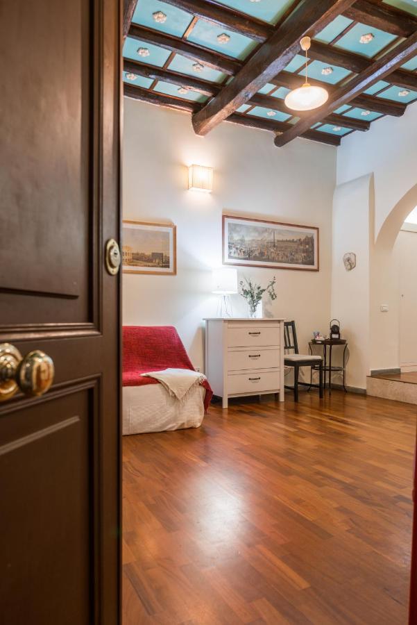 Colosseum Townhouse Рим Экстерьер фото